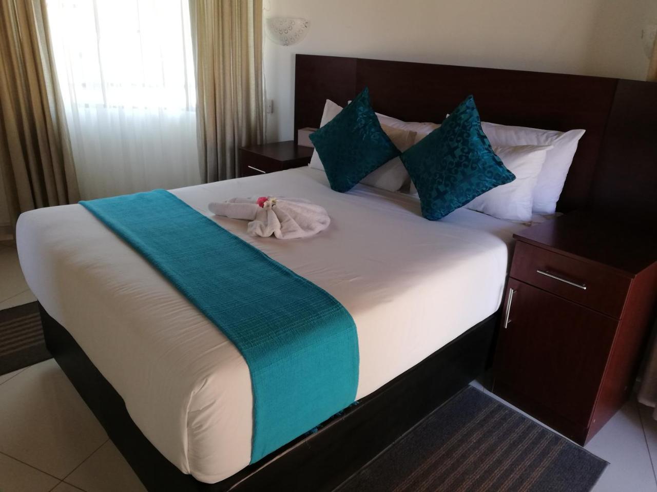 Nkanga Hotel Kasane Esterno foto